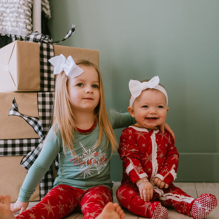 Favorite Christmas Traditions + FREE Recipe!