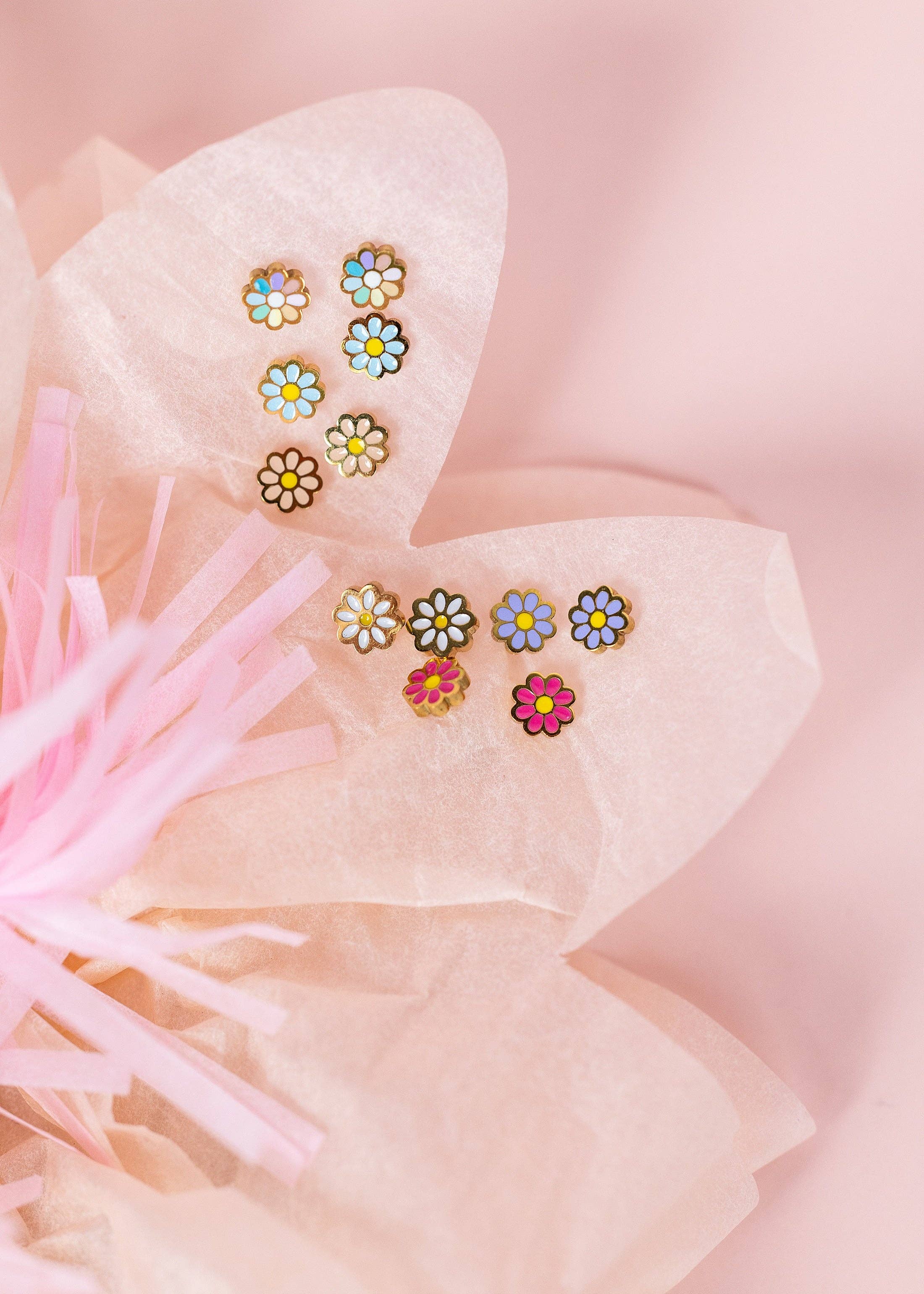 Tiny Rainbow Daisies