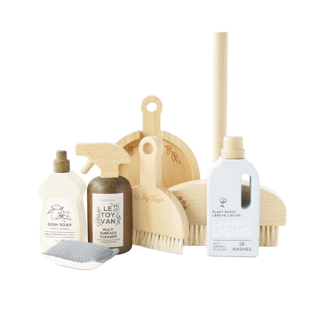 Wooden Cleaning Set