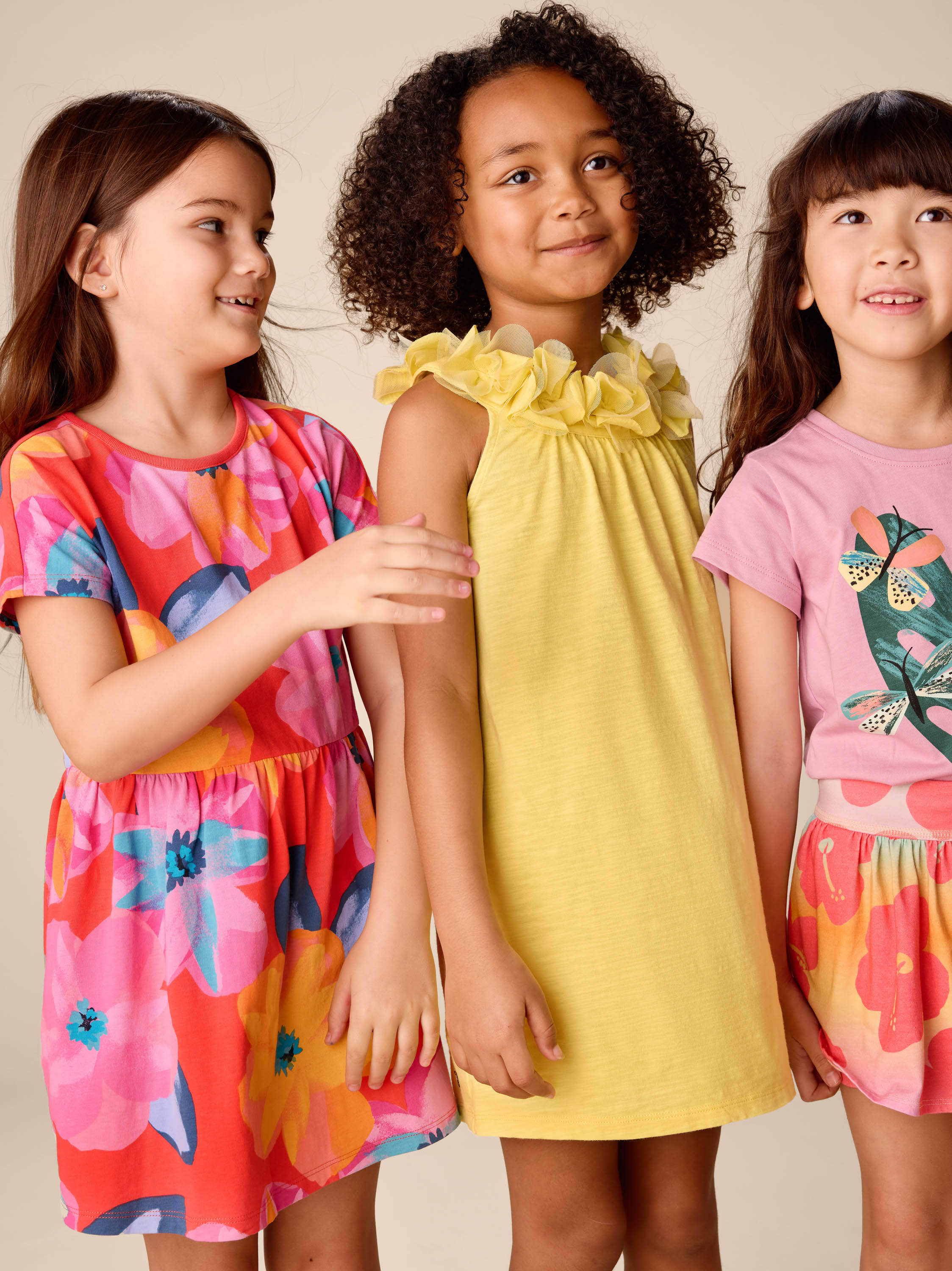 Large Tropical Floral Short Sleeve Twirl Dress — gallery photo 6