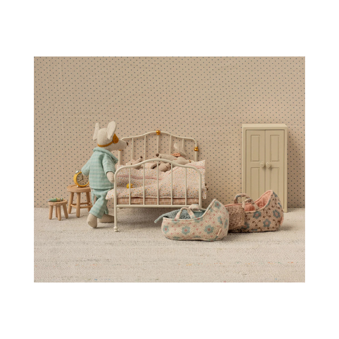 Vintage Bed Mouse Off White