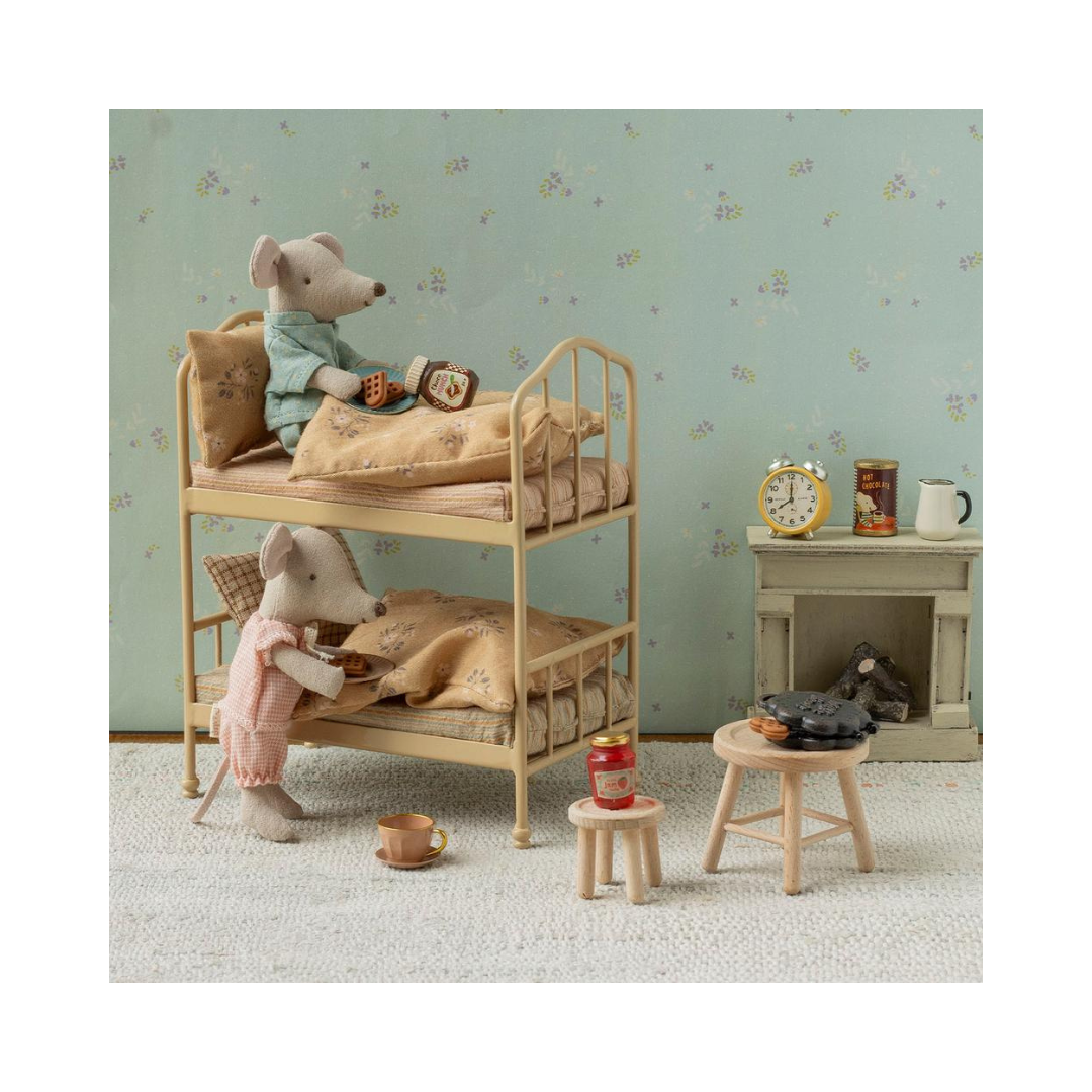 Mouse Bunk Bed Wheat