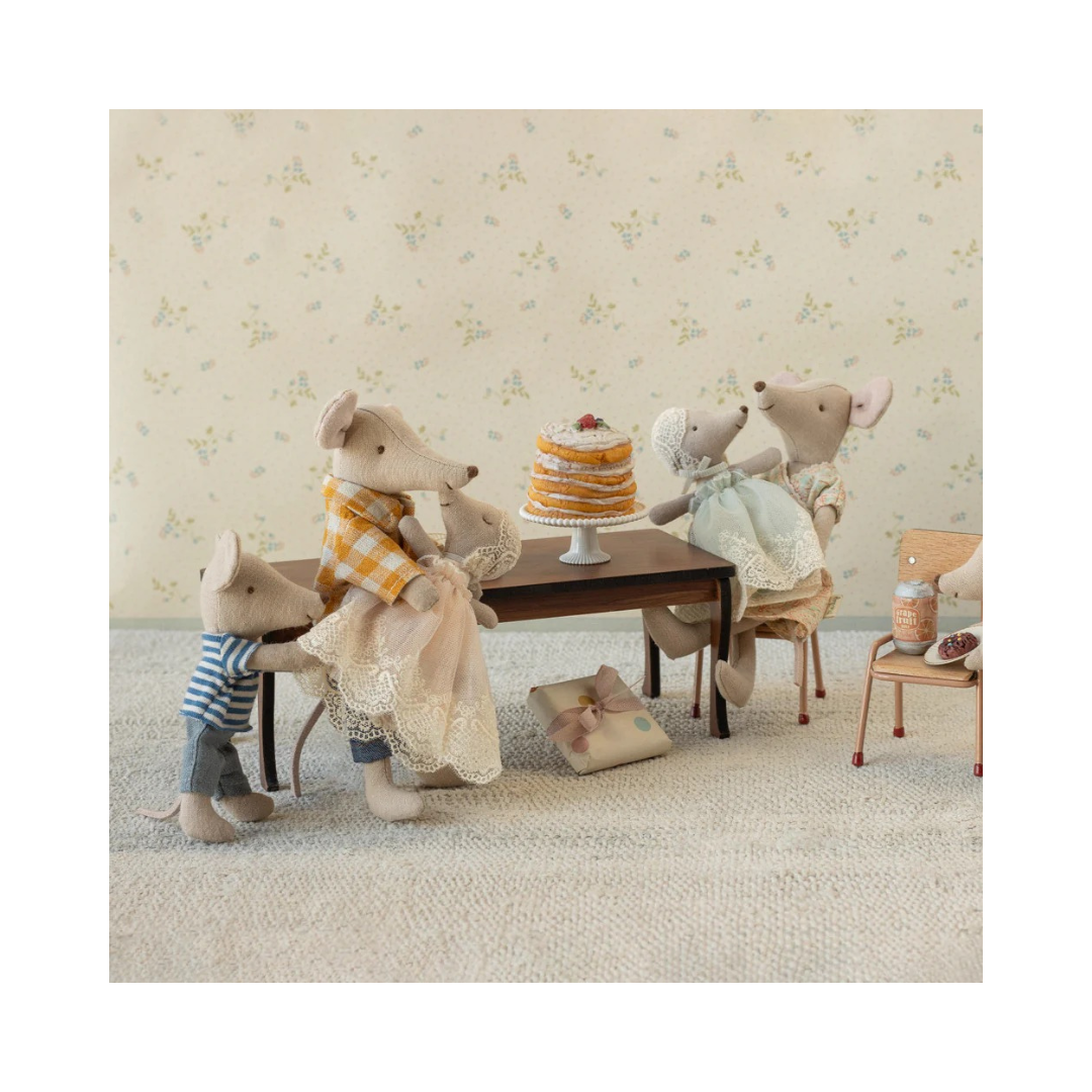 Baby Mouse in Gown - Powder