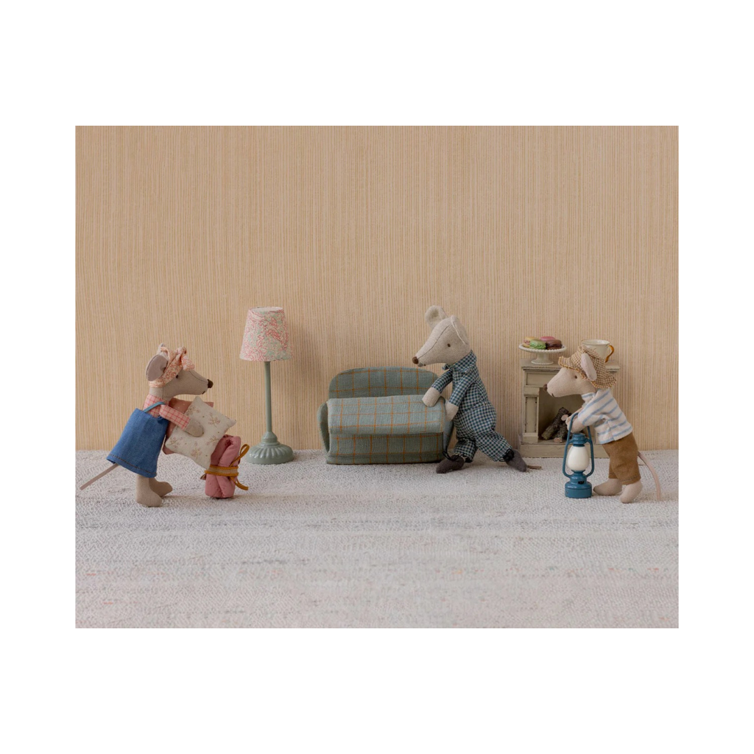 Vintage Floor Lamp Mouse, Mint