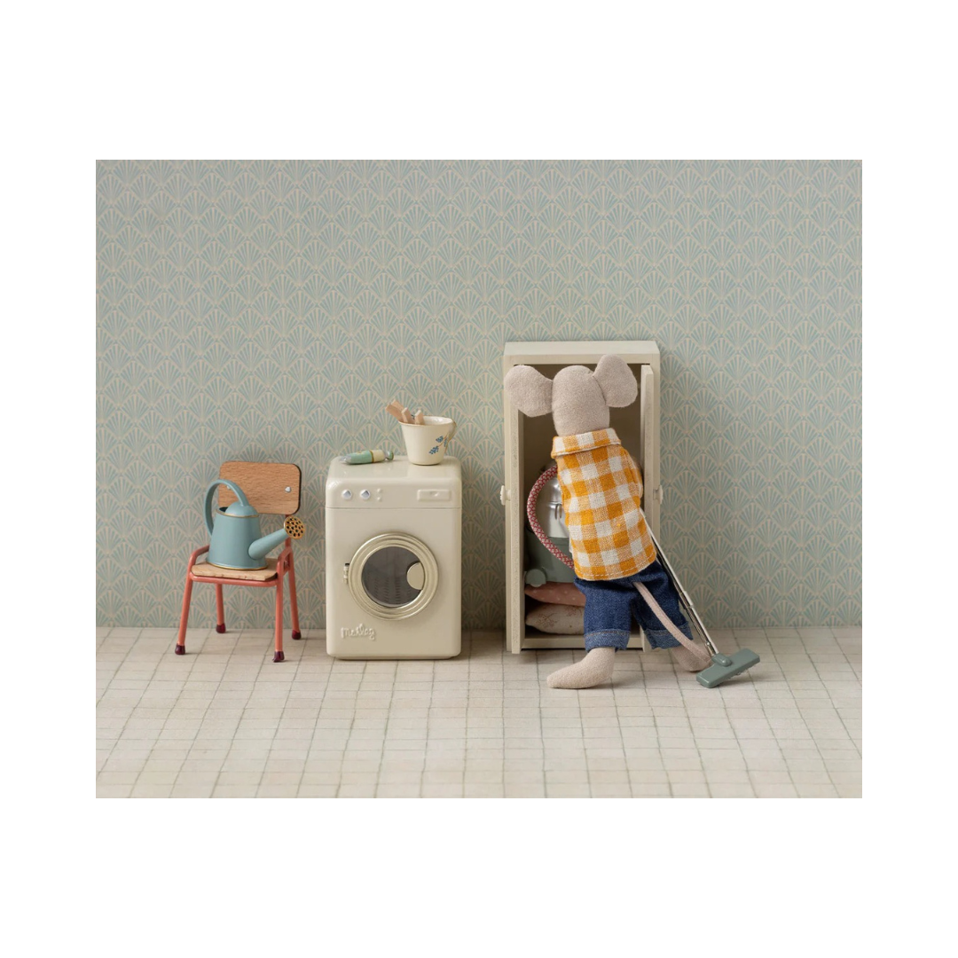 Mouse Washing machine