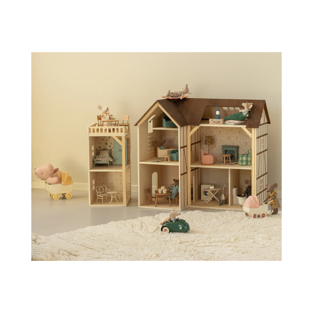 Mouse Hole Farmhouse Wallpaper