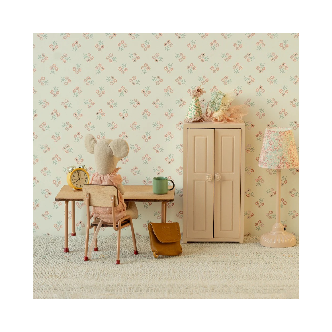 Closet Mouse, Light Rose