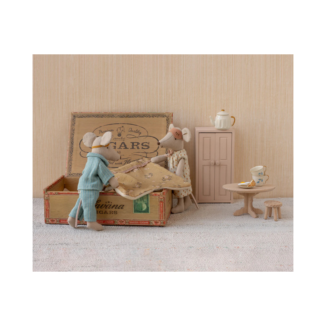 Mum & Dad Mice in Box