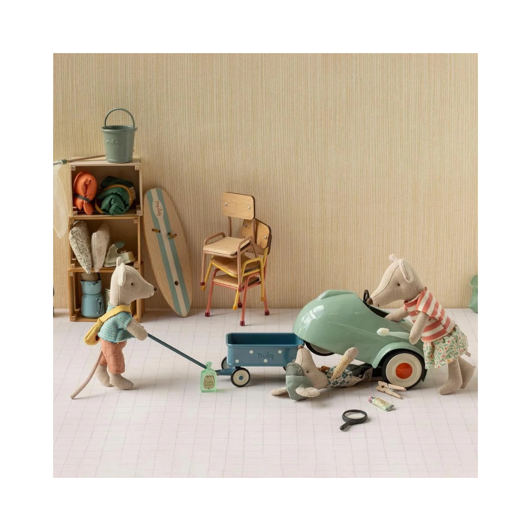 Light Mint Mouse Car