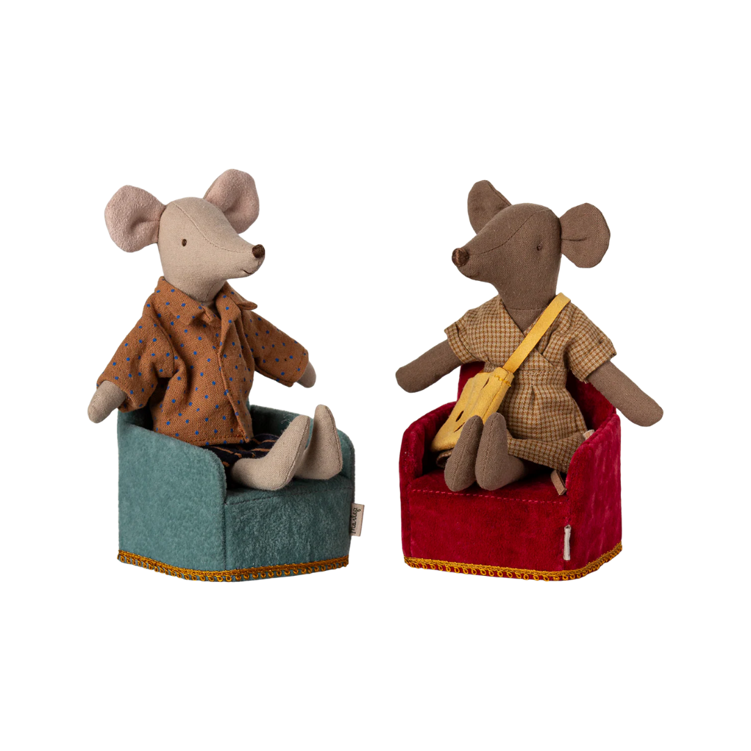 Folding Chair Mouse Mint