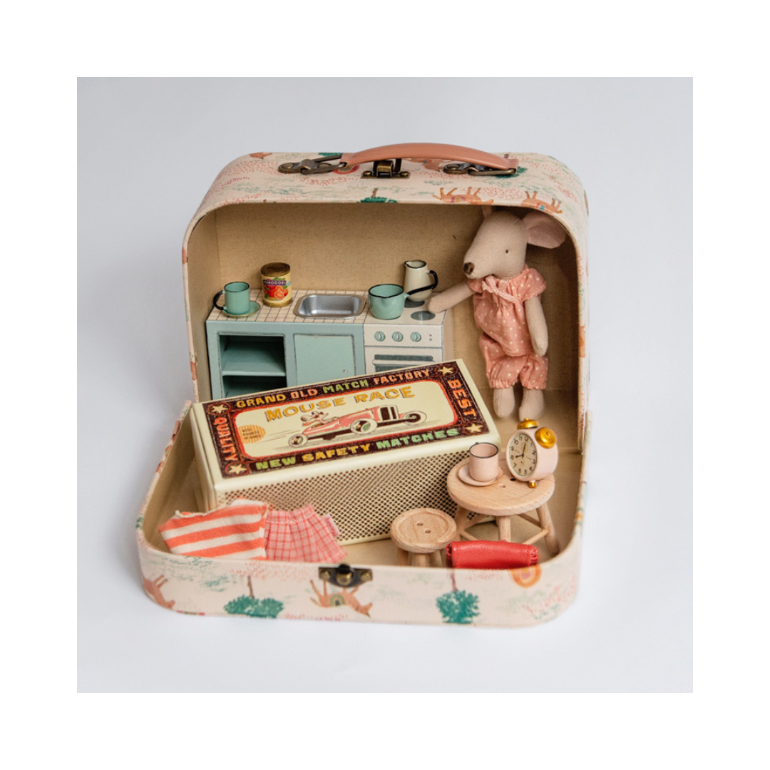The Mouse Beginnings: Big Sister Starter Kit