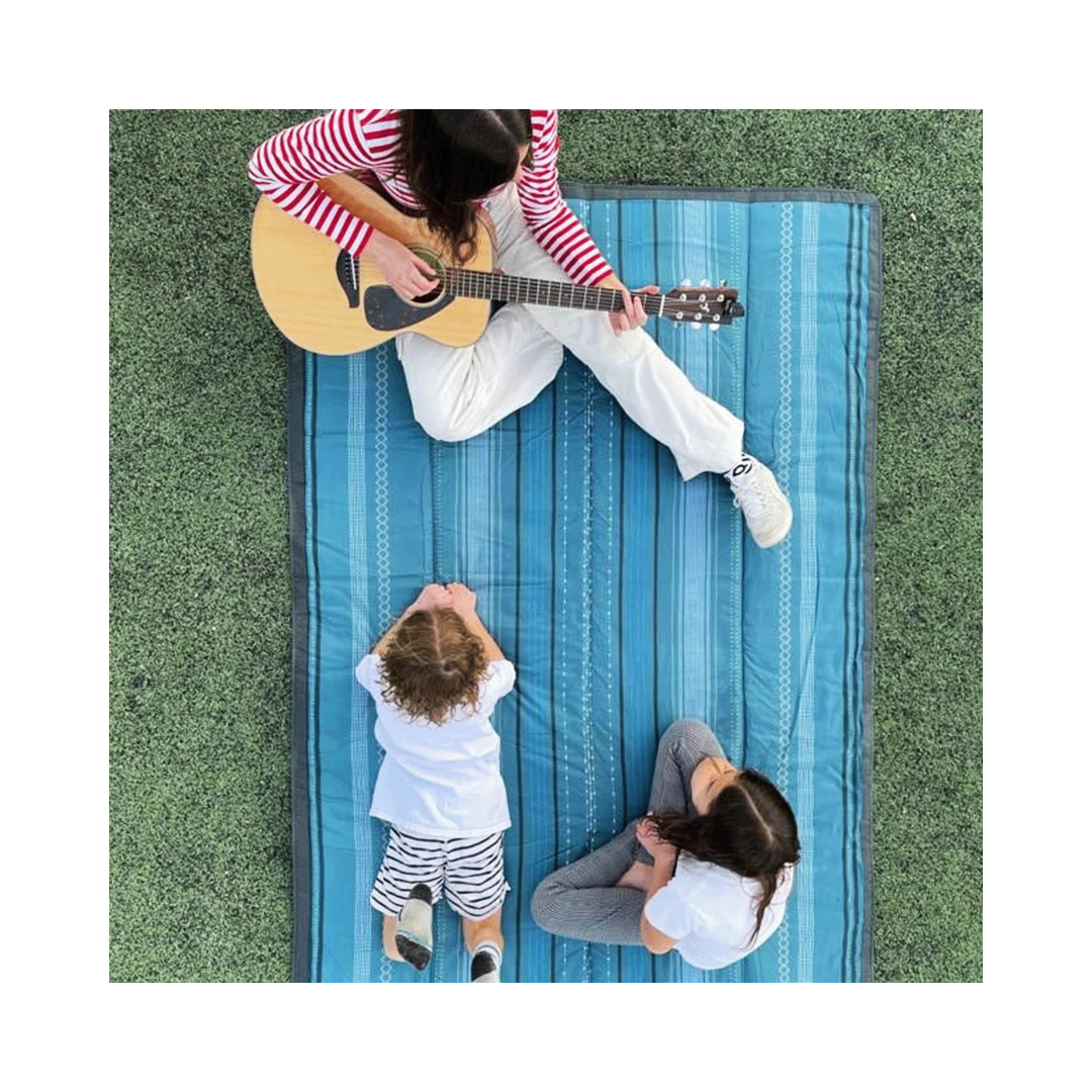 Shoreline Stripe Outdoor Blanket 5' x 7'