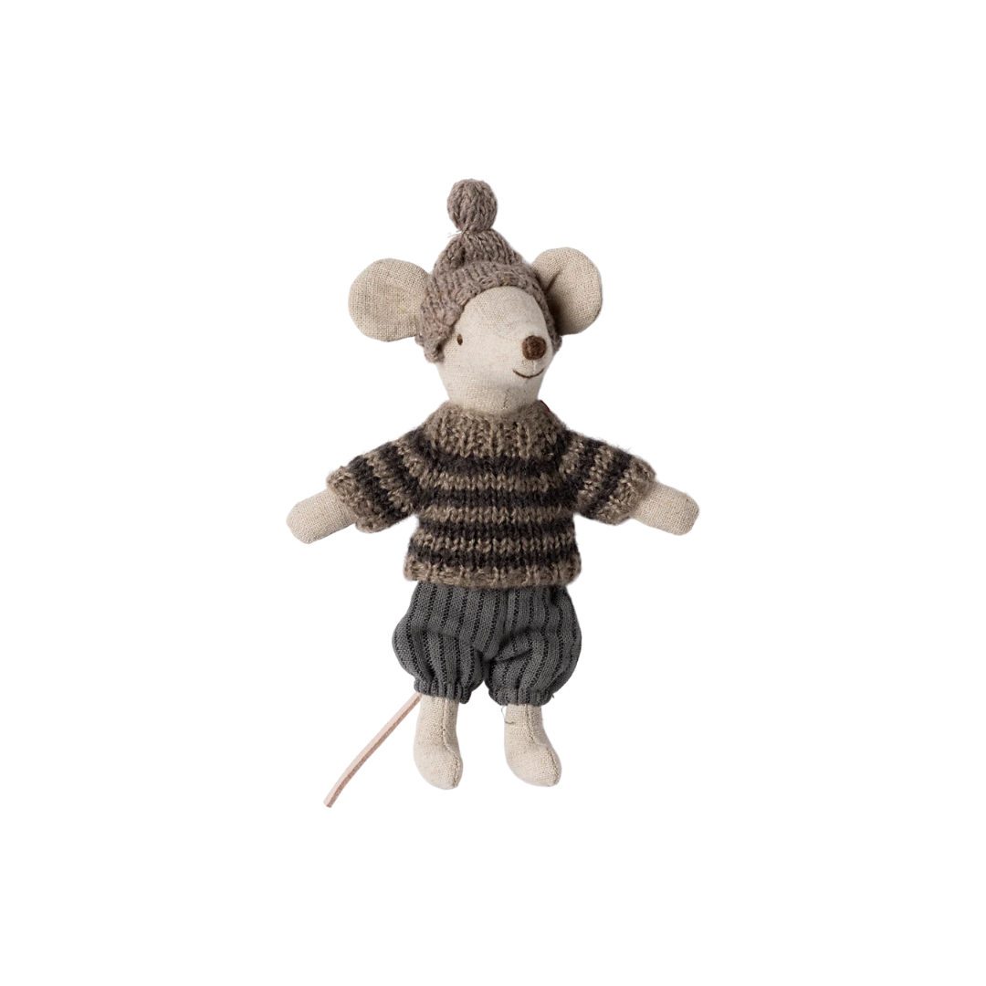 Winter Mouse Big Brother w/ Ski Set Grey