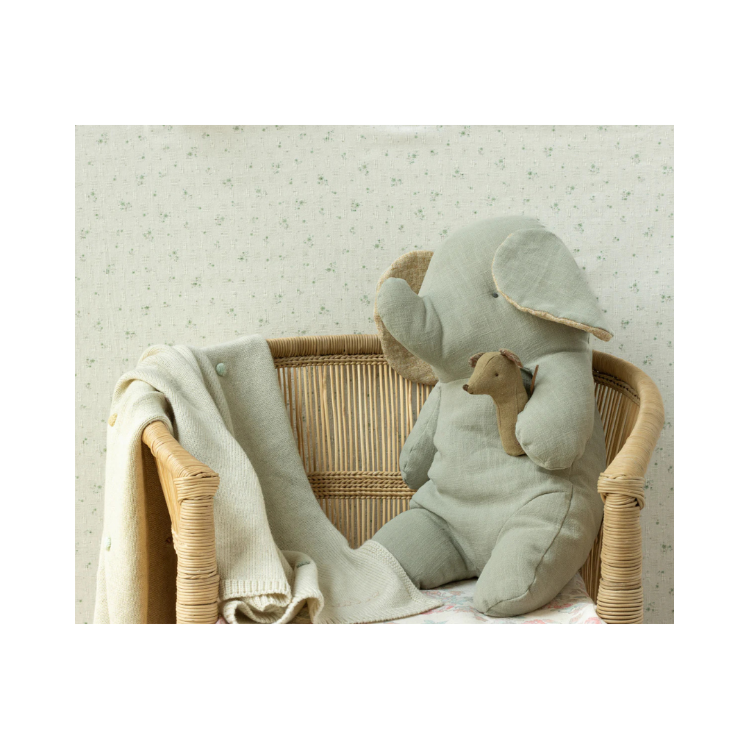 Lullaby Friends Mouse Rattle Light Umber