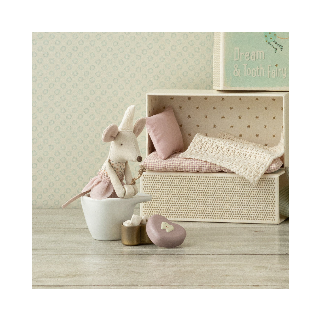 Tooth Fairy Mouse Little Sister in Matchbox