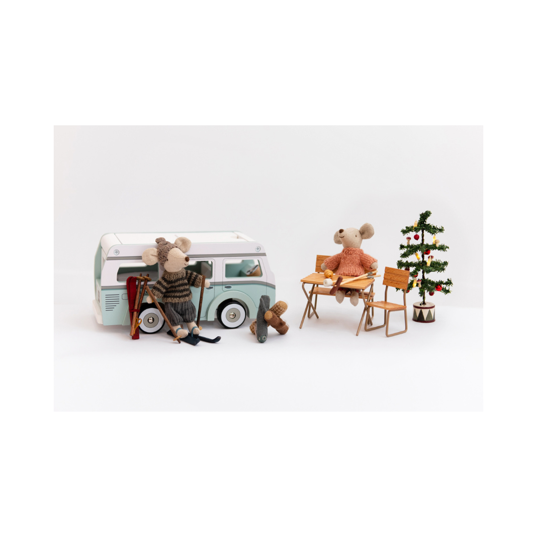 The Mouse Adventures: Winter Campervan Collection