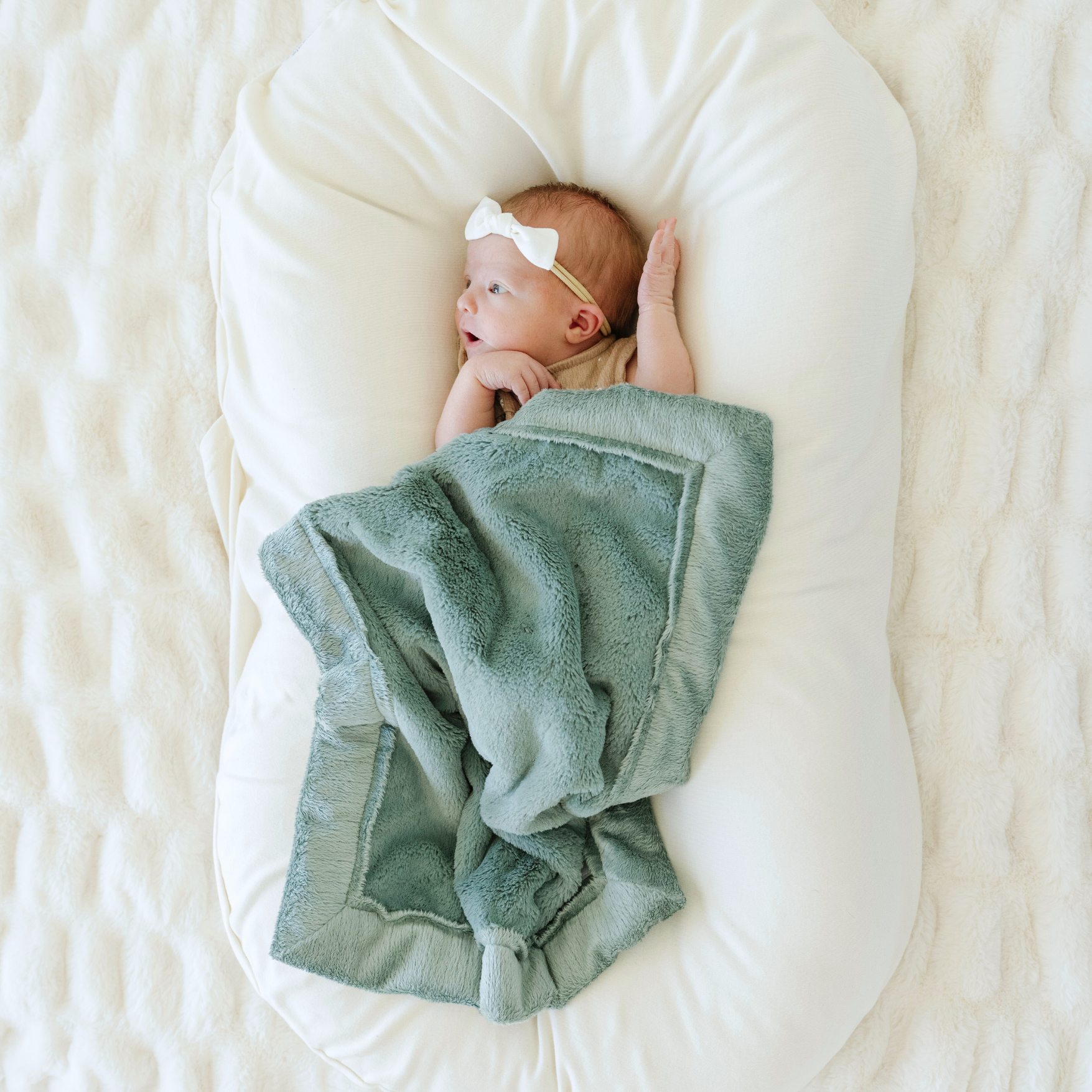 Eucalyptus Mini Lush Blanket — gallery photo 2