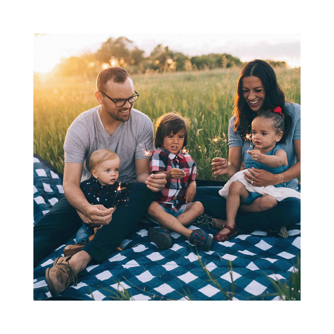 Navy Plaid Outdoor Blanket 5' x 7'