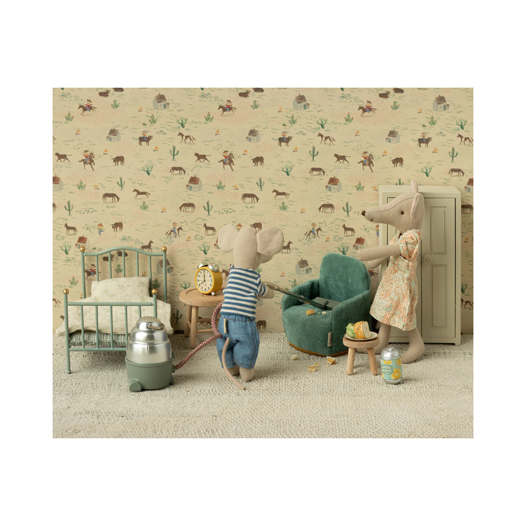 Folding Chair Mouse Mint