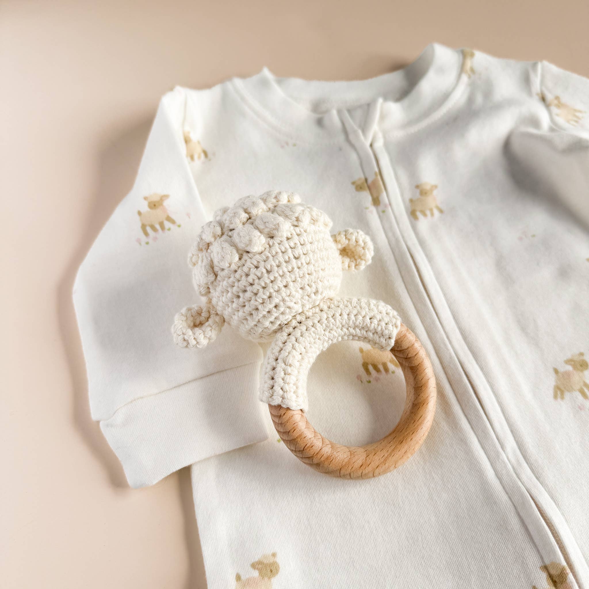Layette Long Sleeve Zipper Romper Lamb Baby Easter Outfit: Cream / 0-3m