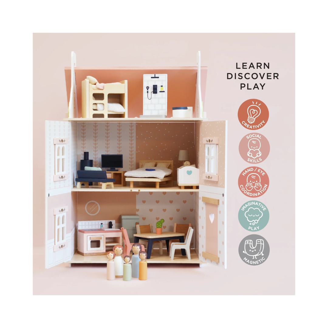Roseheart Doll House & Family