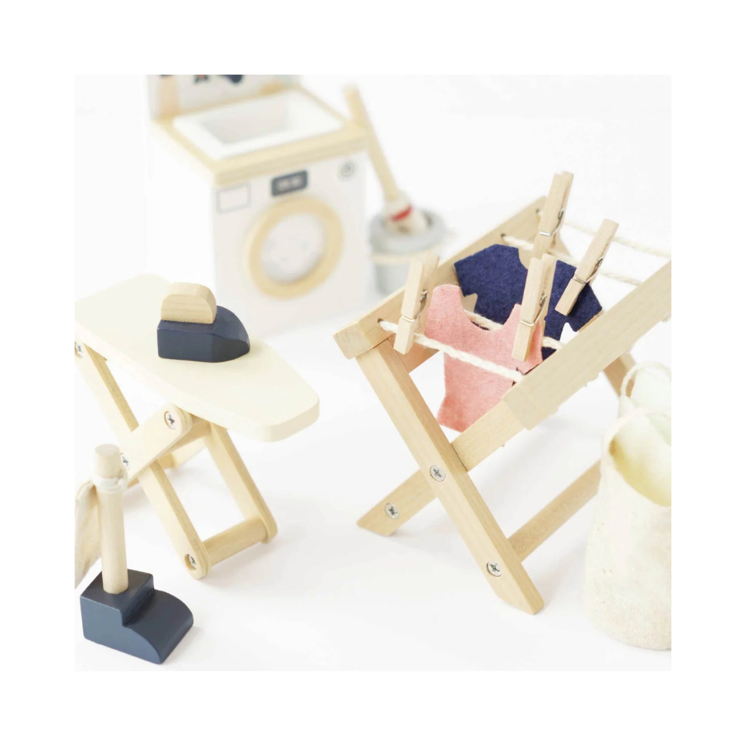 Doll House Laundry Room