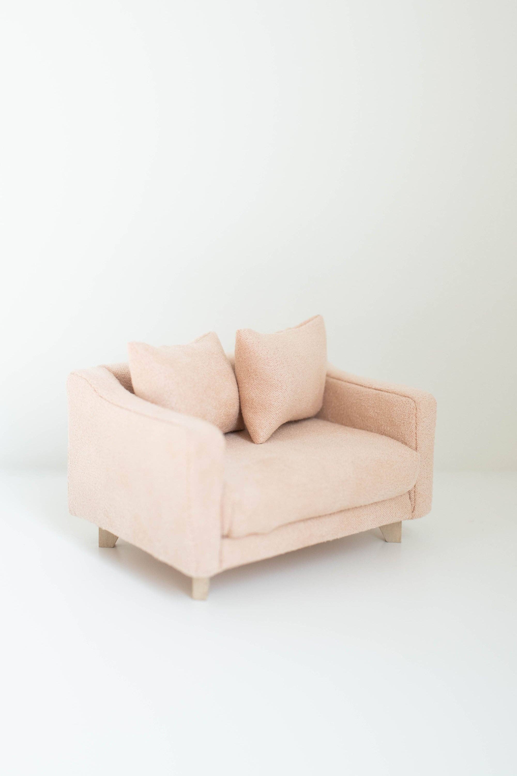 Dollhouse Adelaide Scoop Arm Accent Chair | Barely Blush