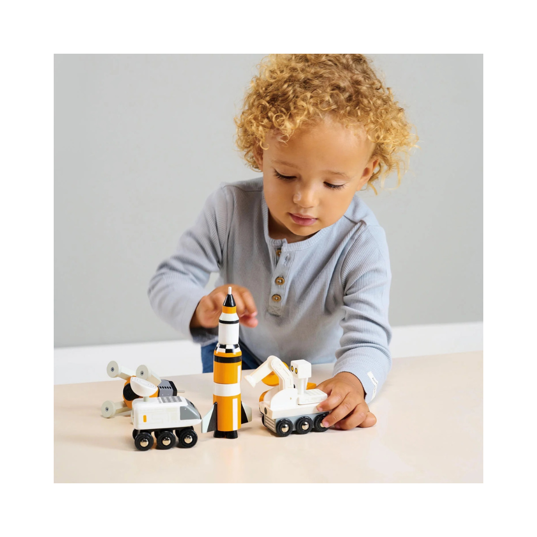 Space Voyager set