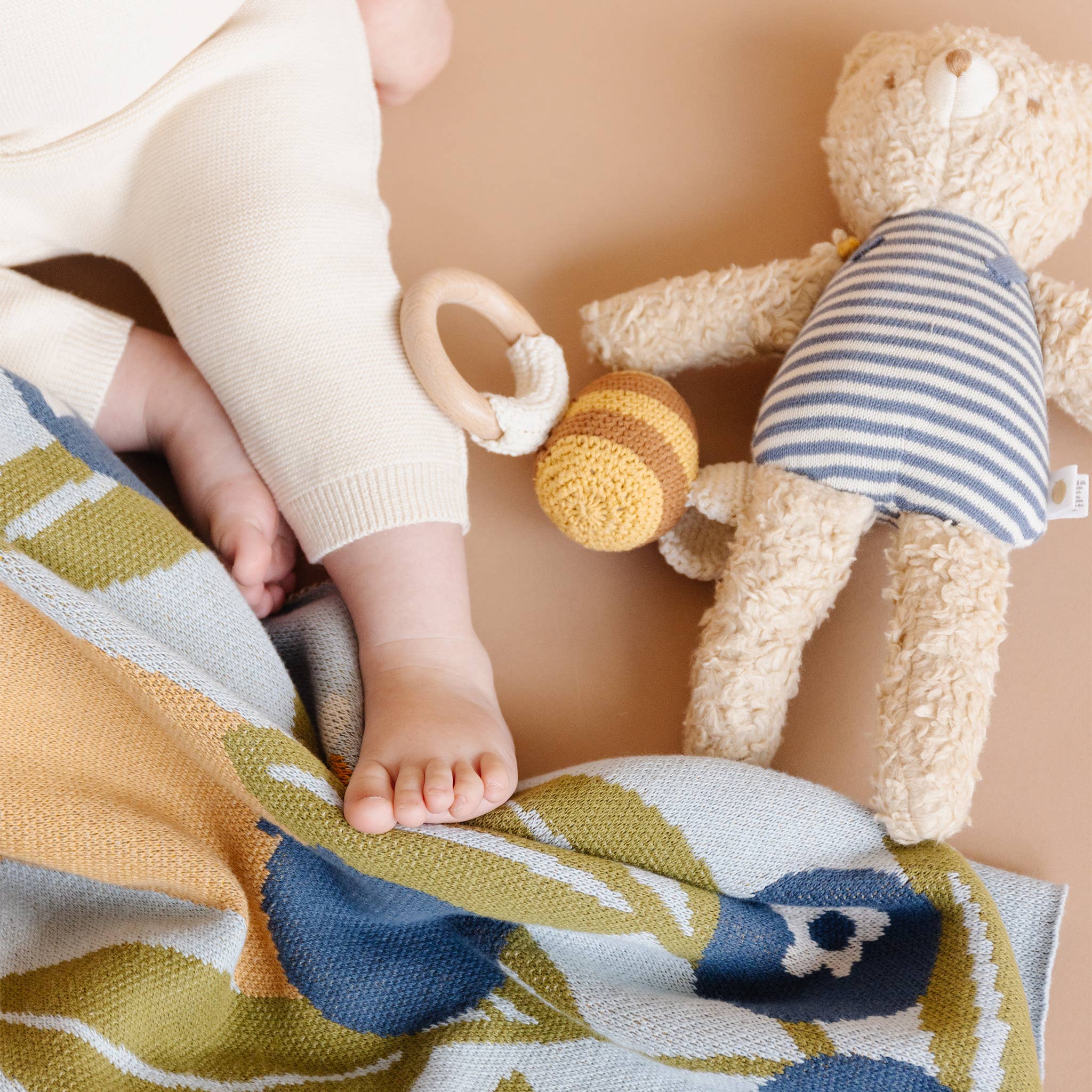 Cotton Crochet Rattle Teether Bee Spring Summer Baby Toy