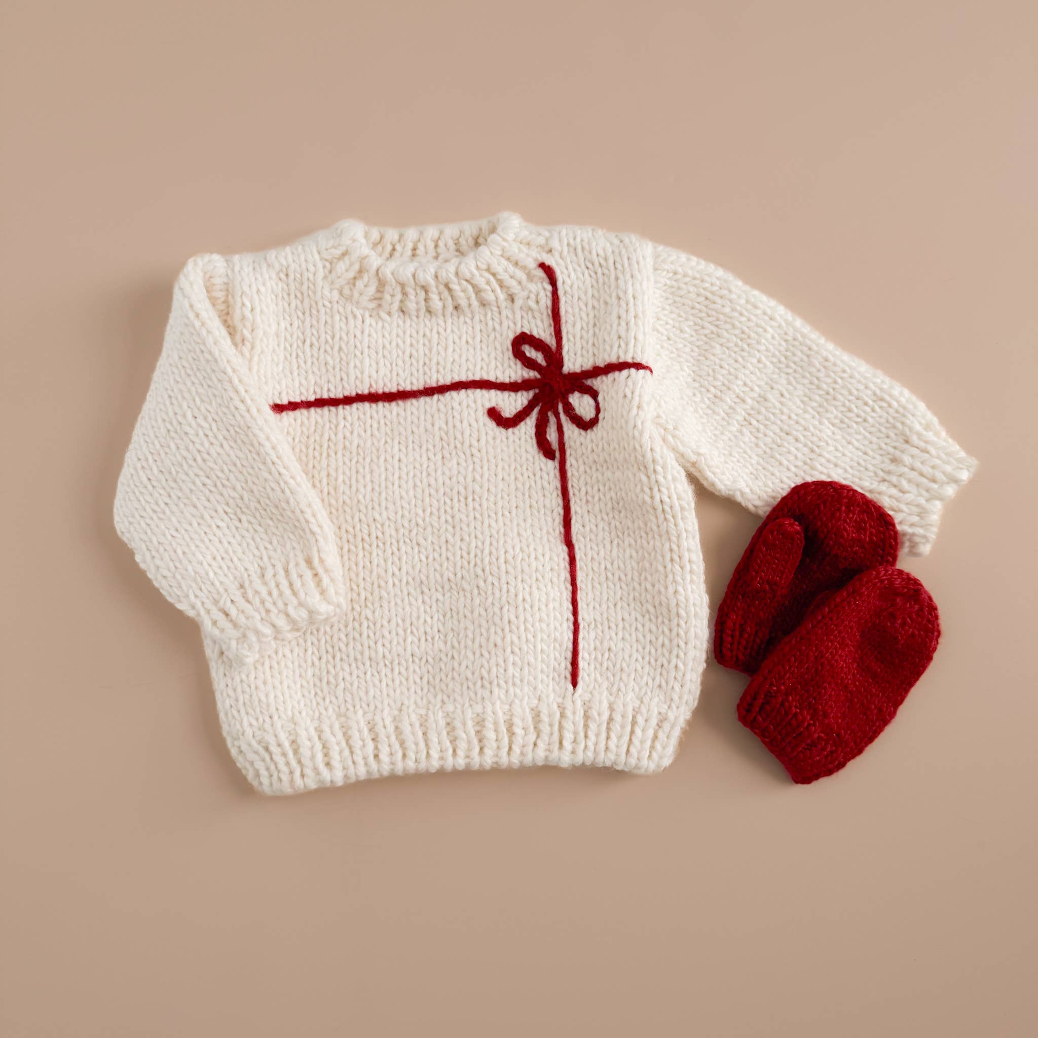 Present Sweater Cream/Red | Kid Baby Holiday Christmas: M; 2-3Y