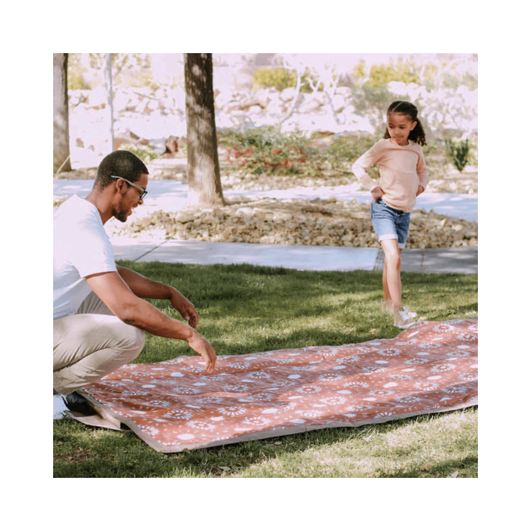 Sun Baked Outdoor Blanket 5' x 7'