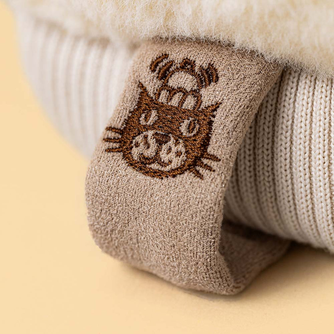 Amuseables Fitswell Mitten — gallery photo 2