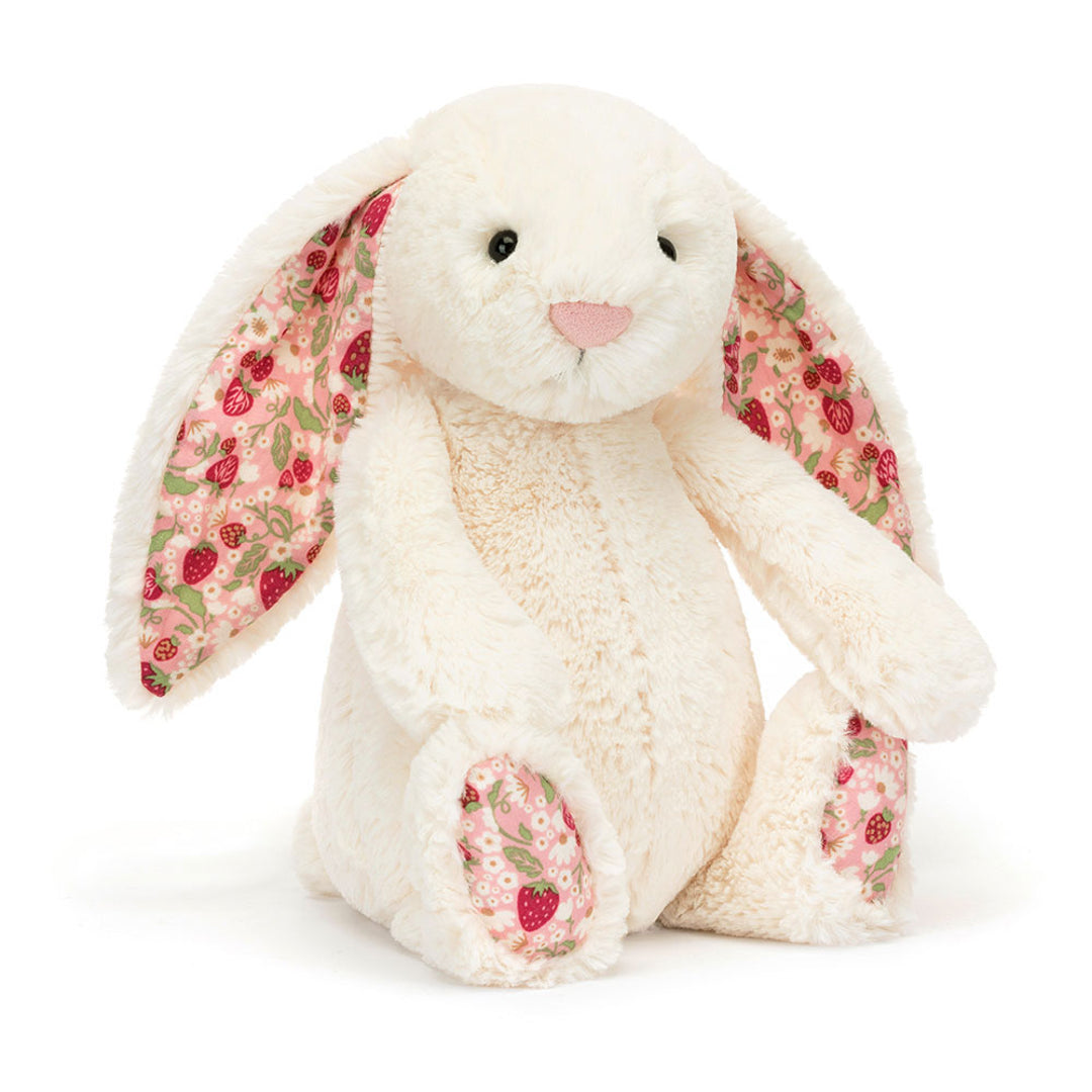 Blossom Cream Bunny 'Berry' — gallery photo 2
