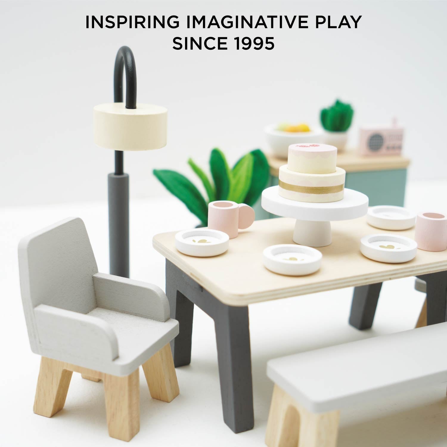 Wooden Dolls House Dining Room — Le Toy Van product photo 4
