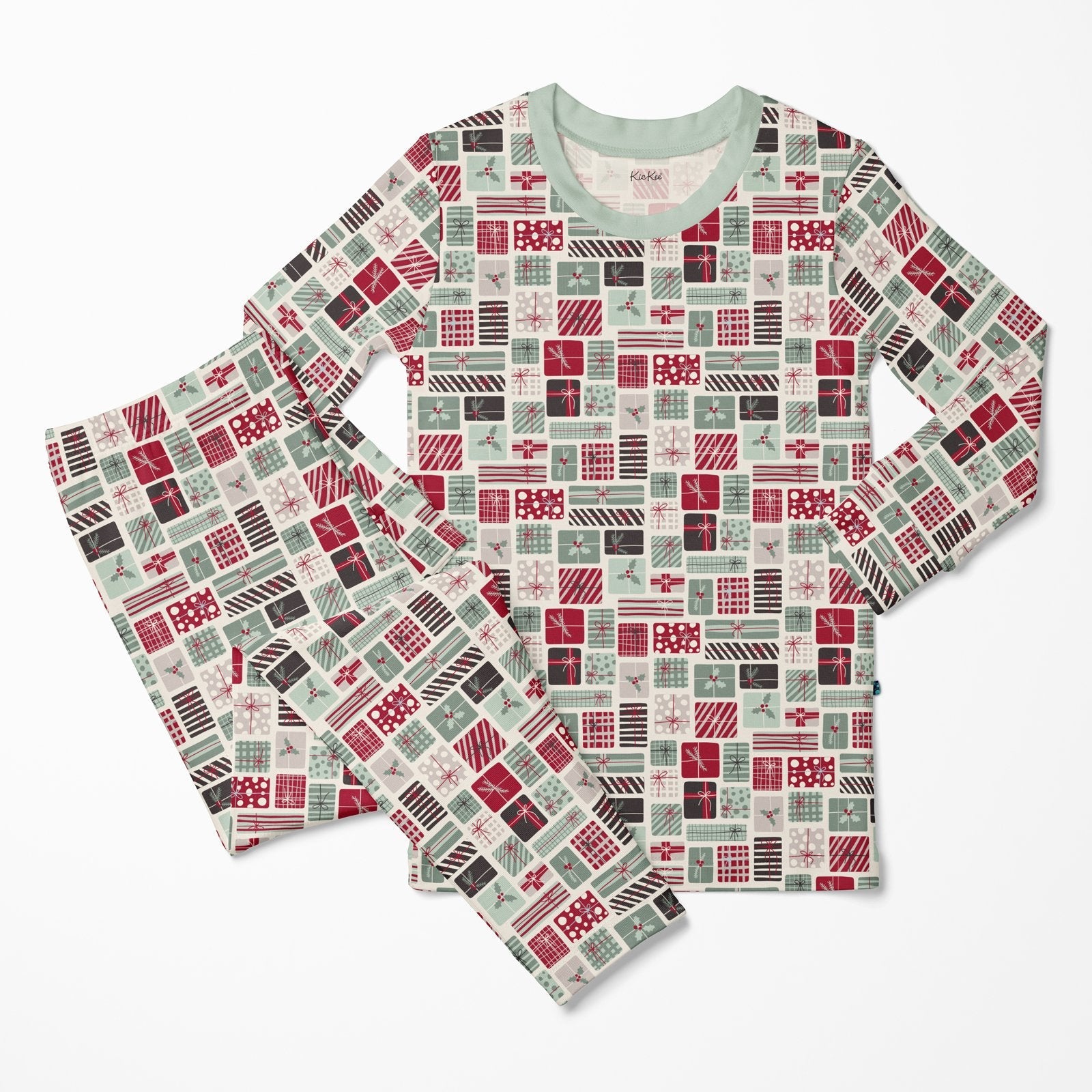 Natural Christmas Gifts Long Sleeve Pajama Set — gallery photo 6