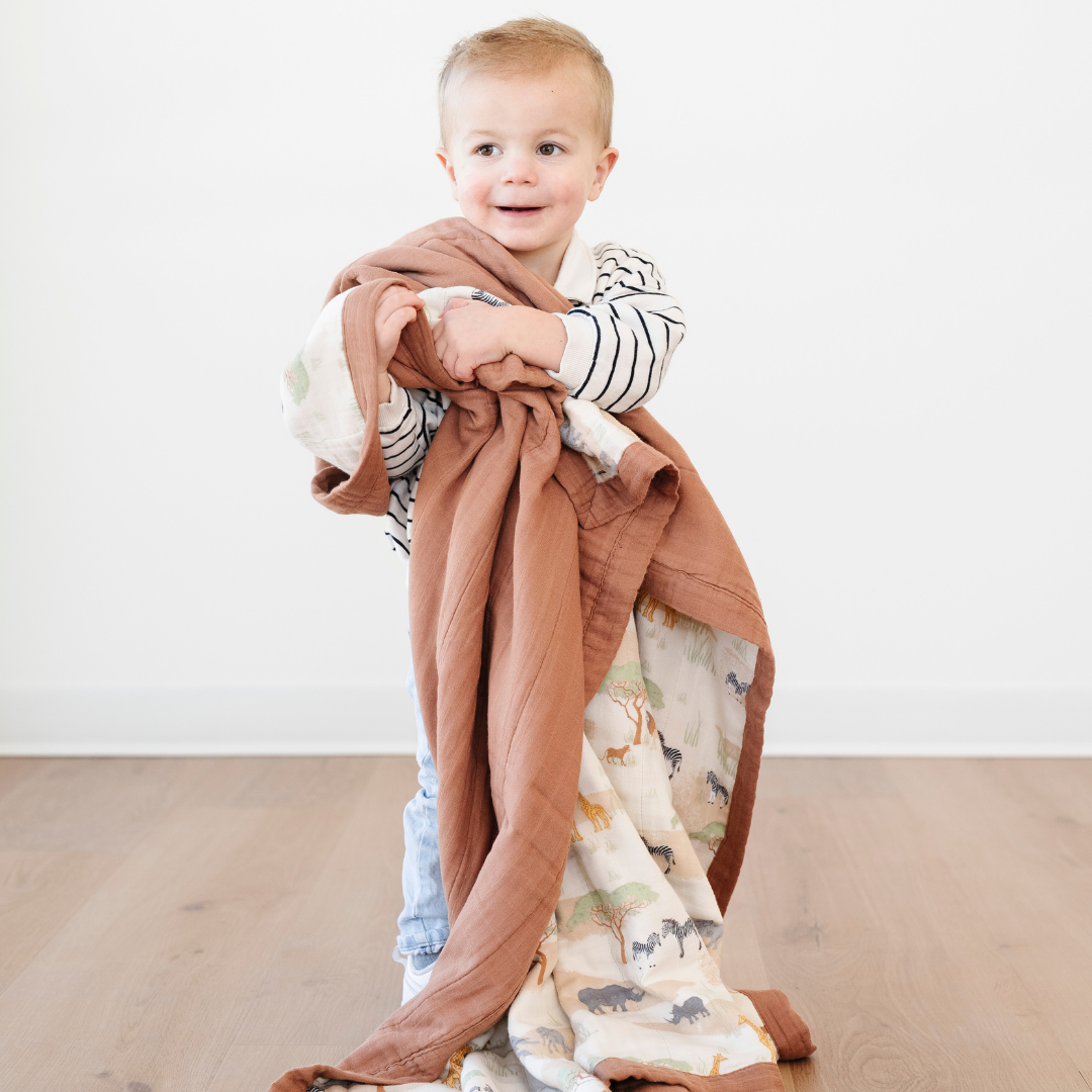 Savannah Bamboo Rayon Muslin 4-Layer Quilt — gallery photo 3