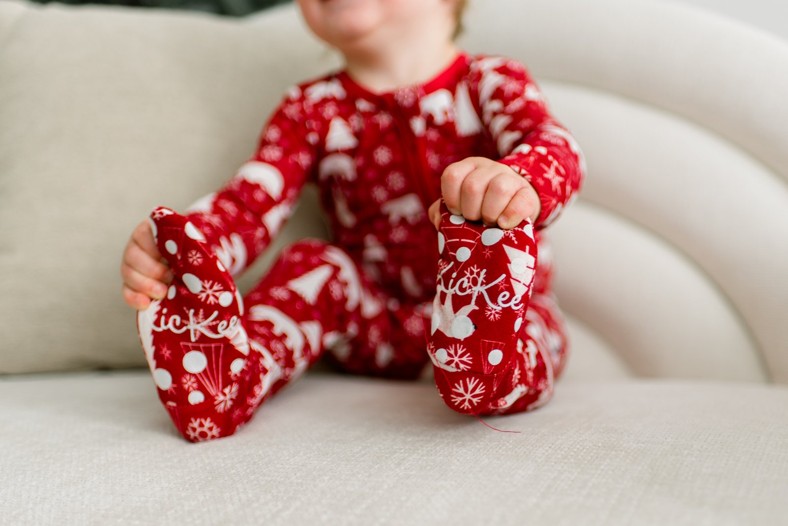 Crimson Polar Bear Footie with 2-Way Zipper — gallery photo 6