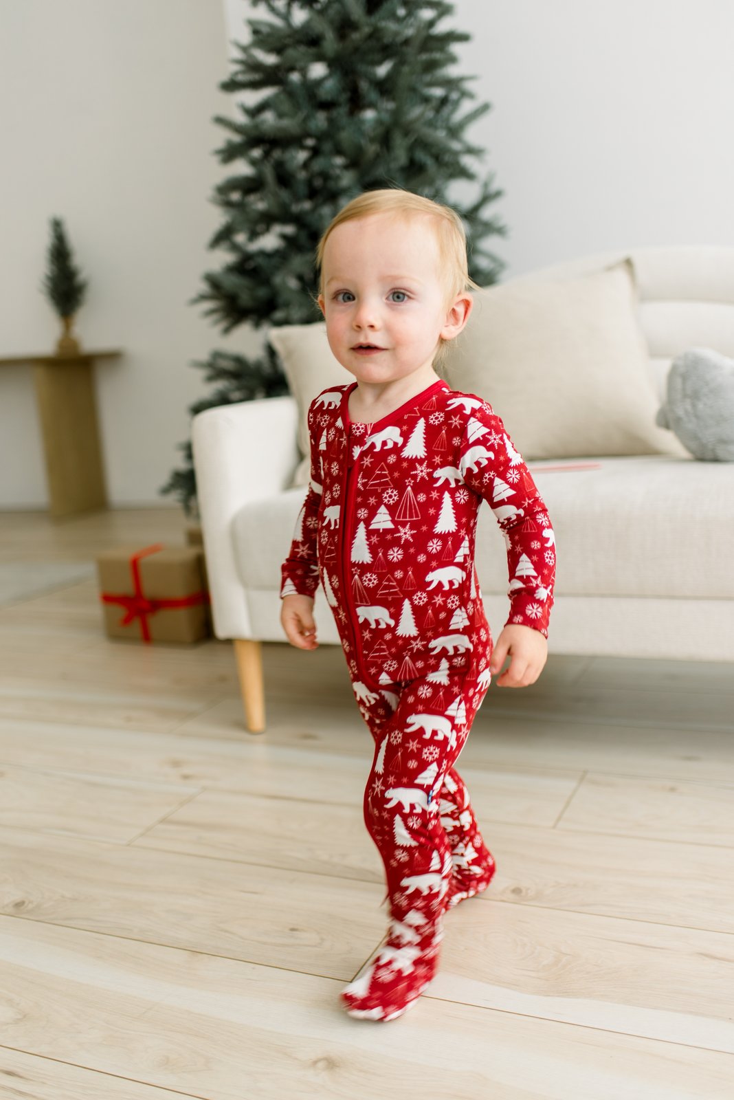 Crimson Polar Bear Footie with 2-Way Zipper — gallery photo 4