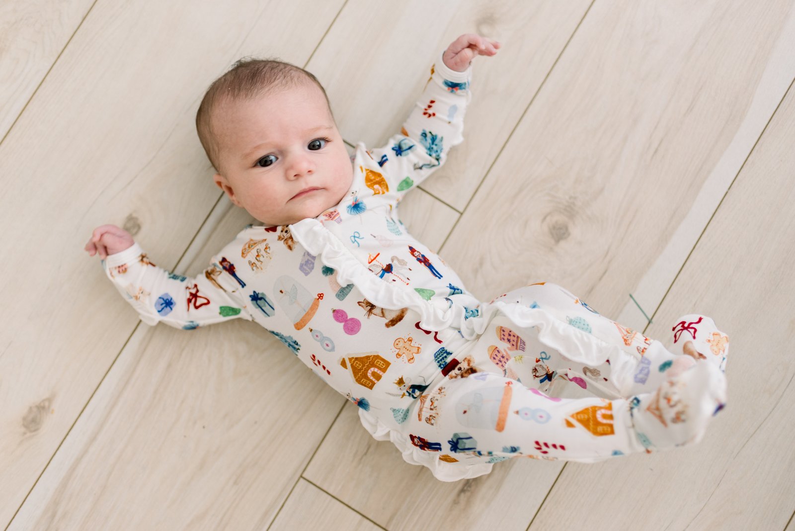 Natural Christmas Story Ruffle Footie with 2-Way Zipper — gallery photo 4
