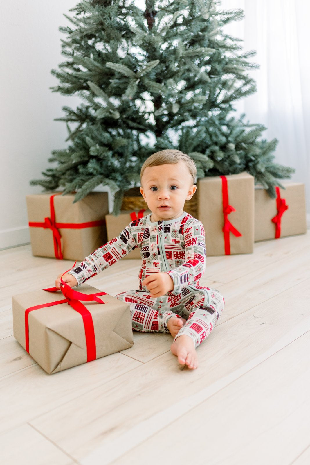 Natural Christmas Gifts Convertible Coverall — gallery photo 2