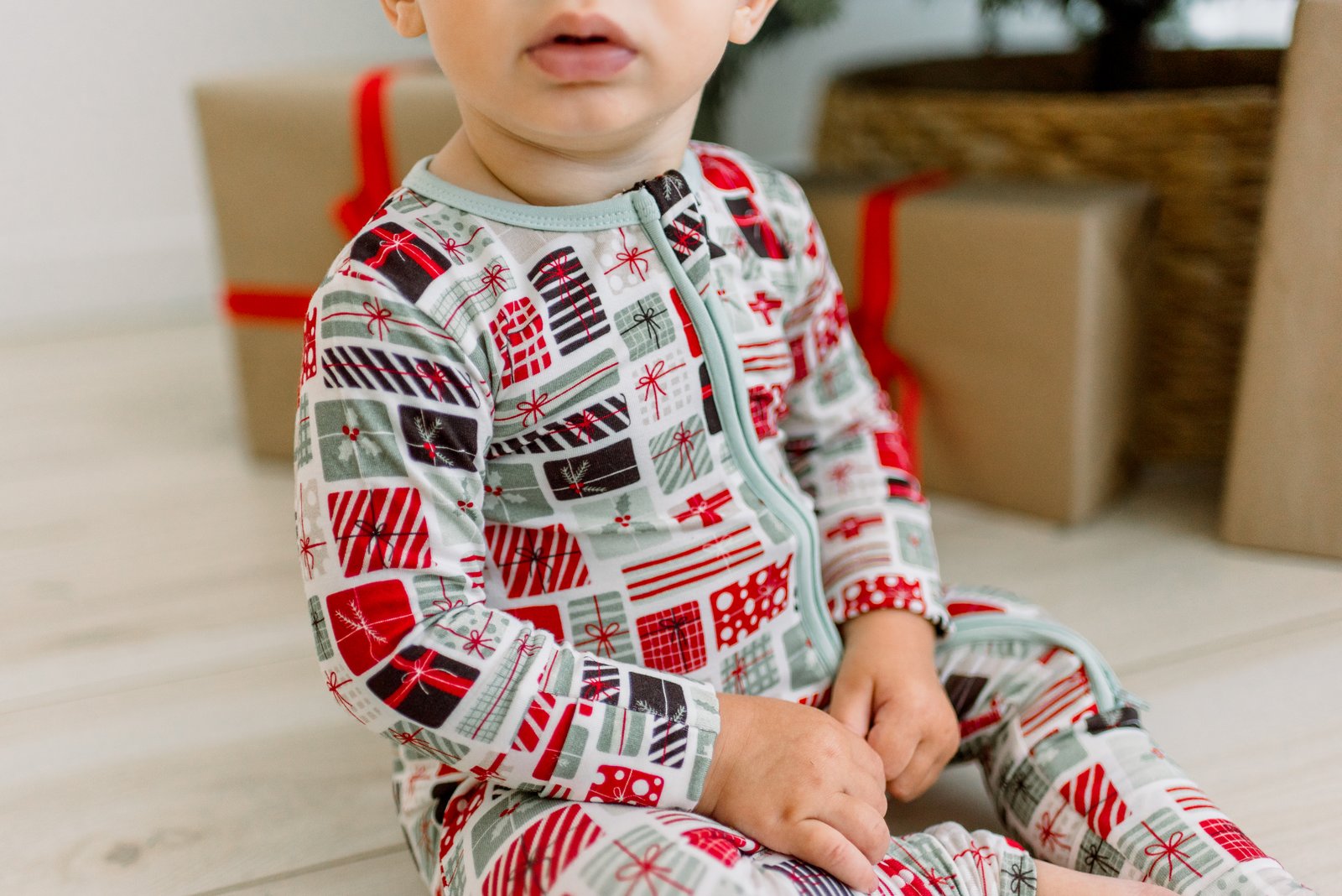 Natural Christmas Gifts Convertible Coverall — gallery photo 4