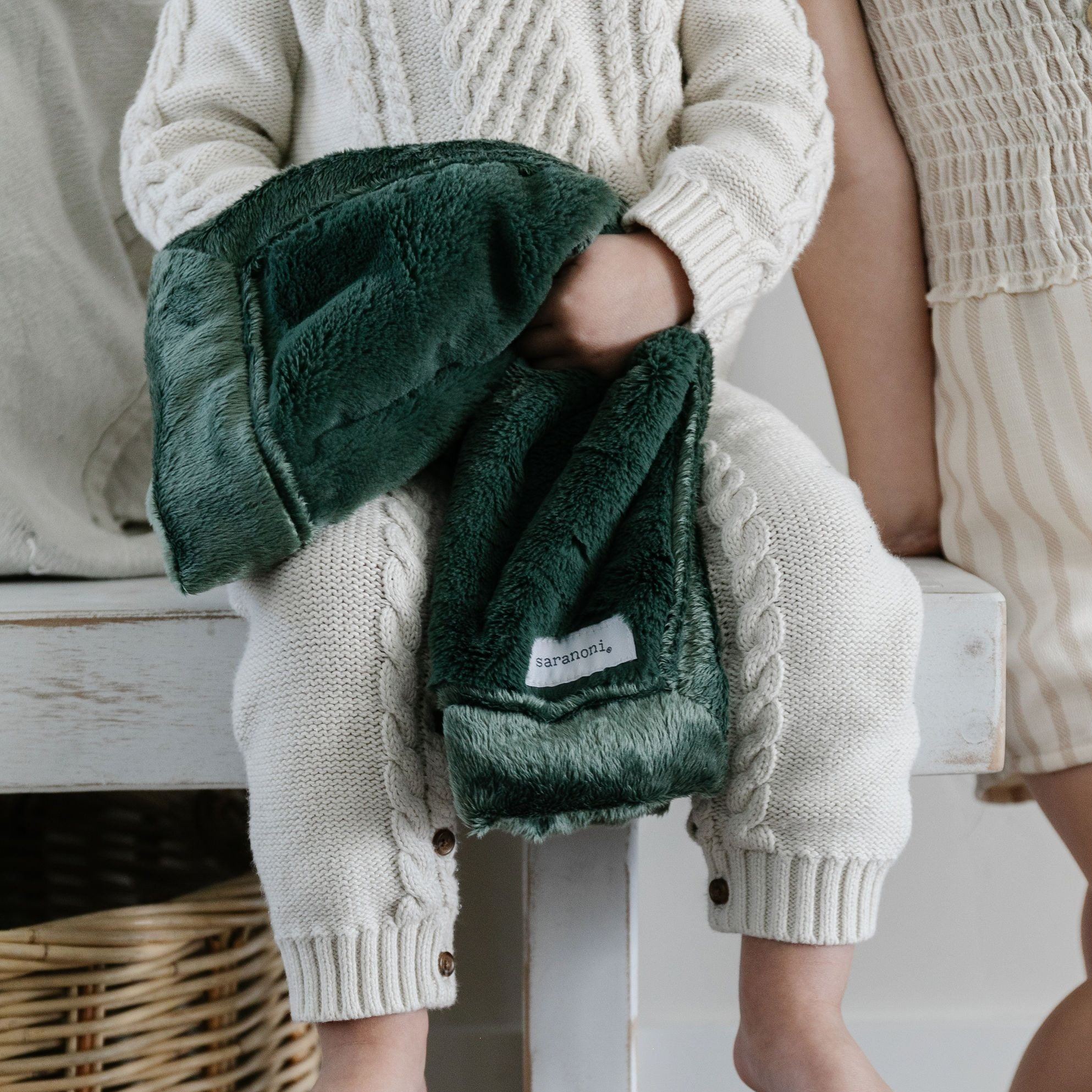 Hunter Mini Lush Blanket — gallery photo 2