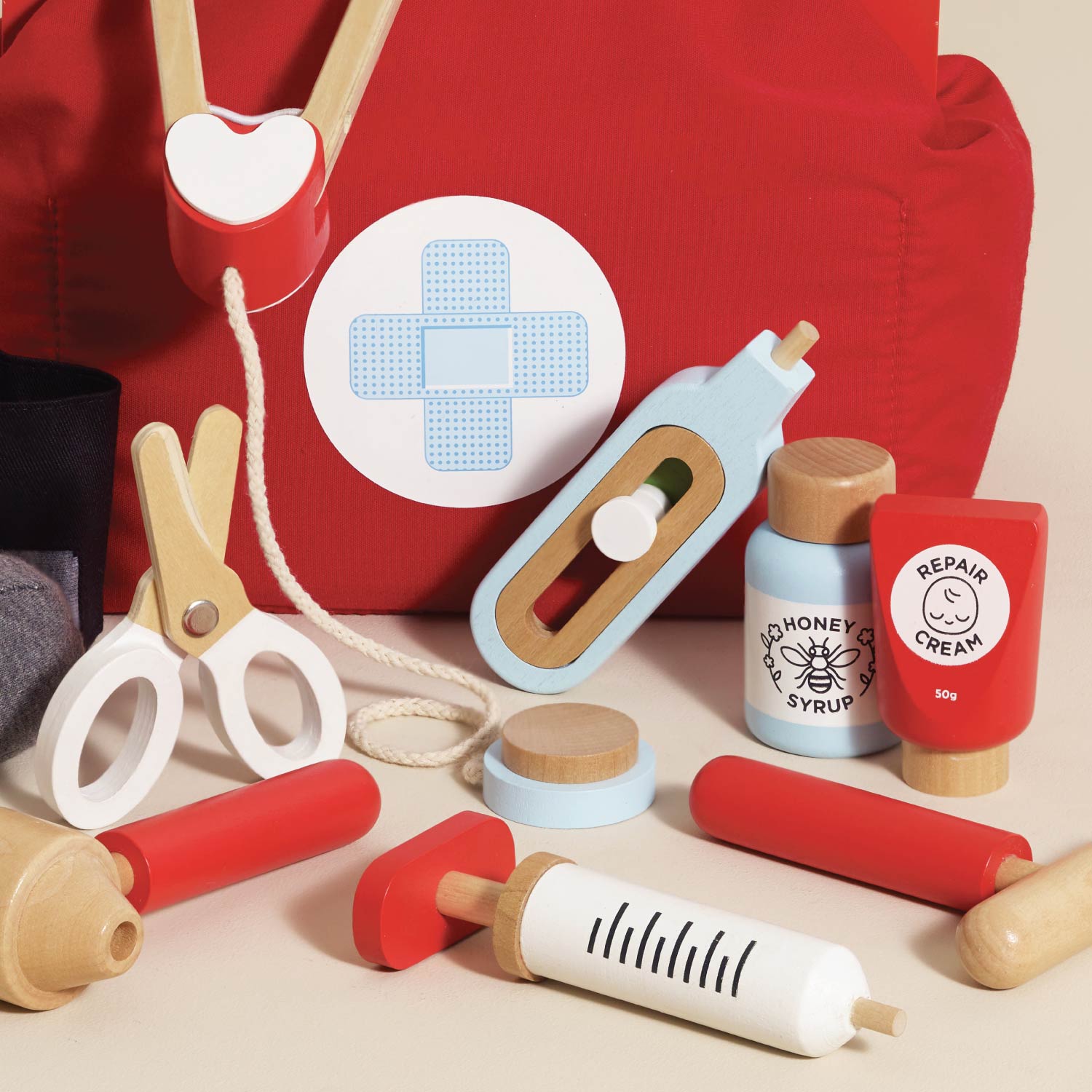 Doctor's Medical Kit — Le Toy Van product photo 4