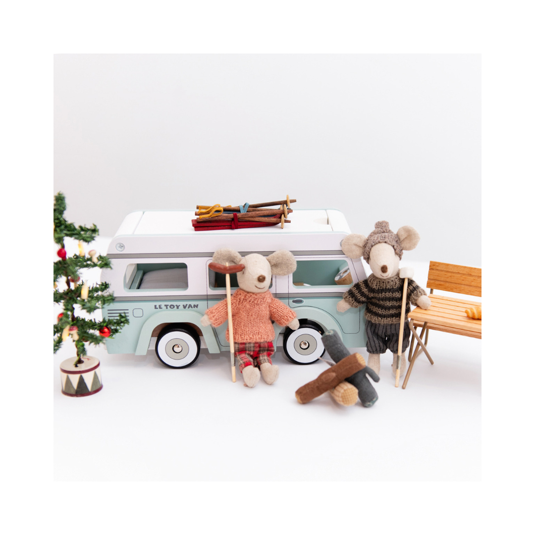 The Mouse Adventures: Winter Campervan Collection