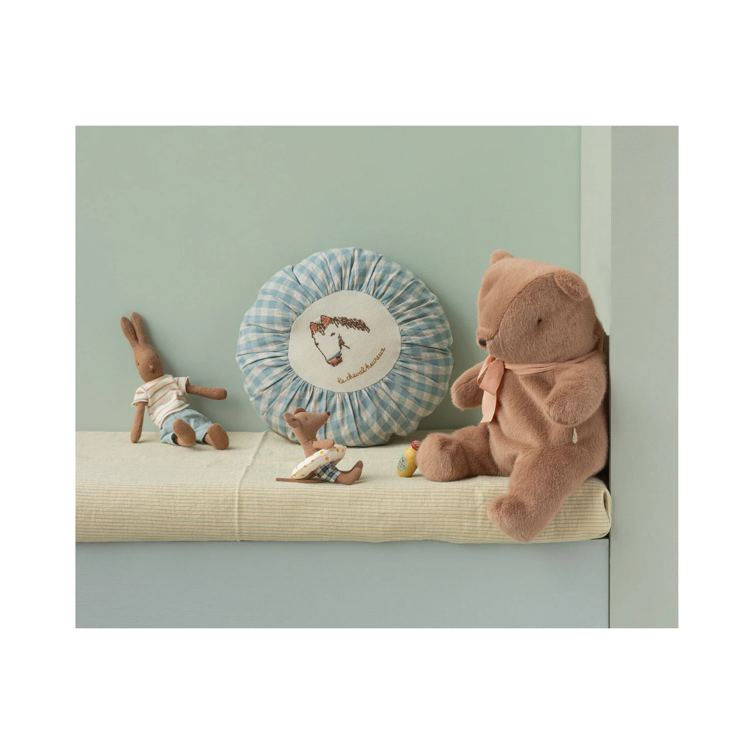 Teddy bear plush, Medium - Soft brown