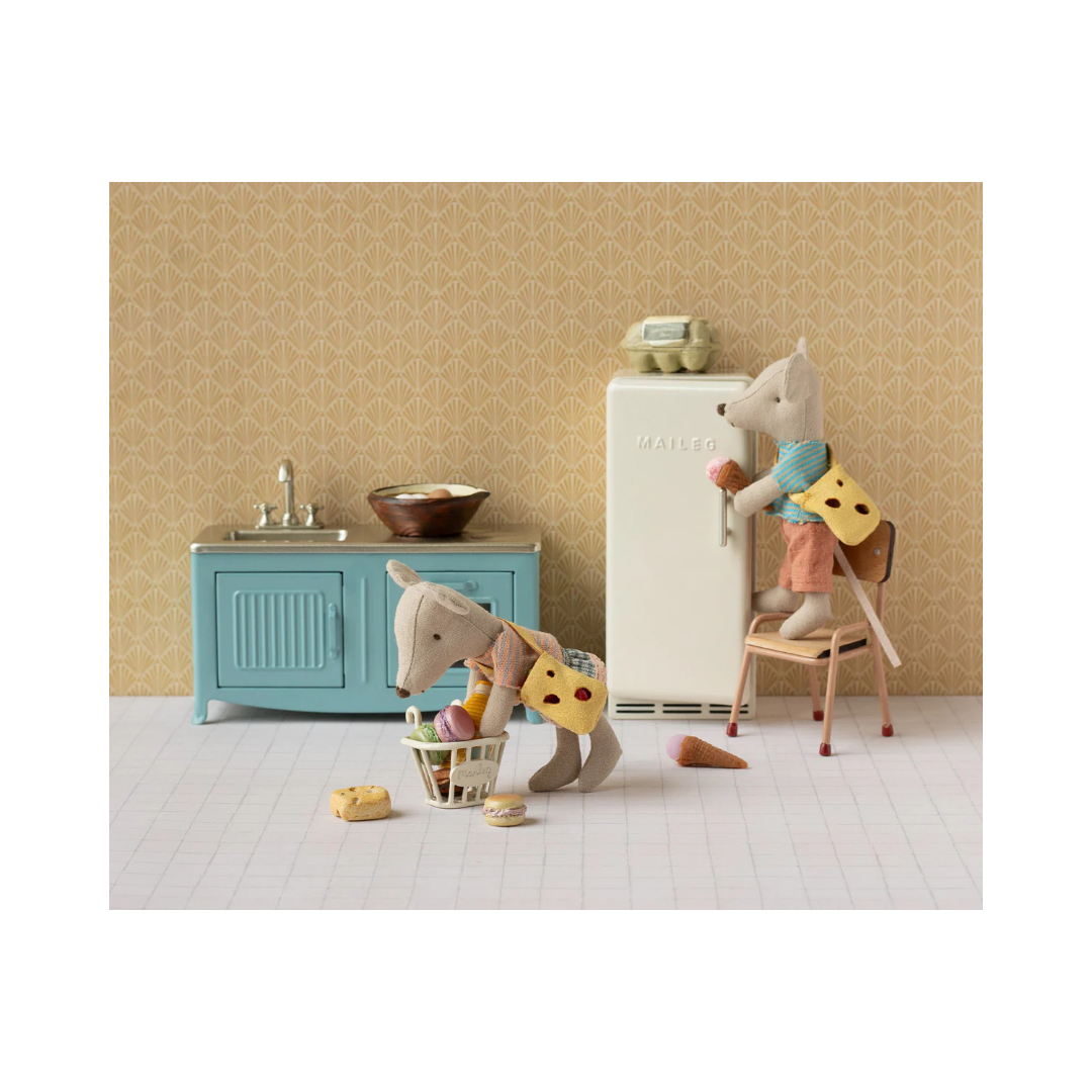 Clothes Little sister mouse and bag