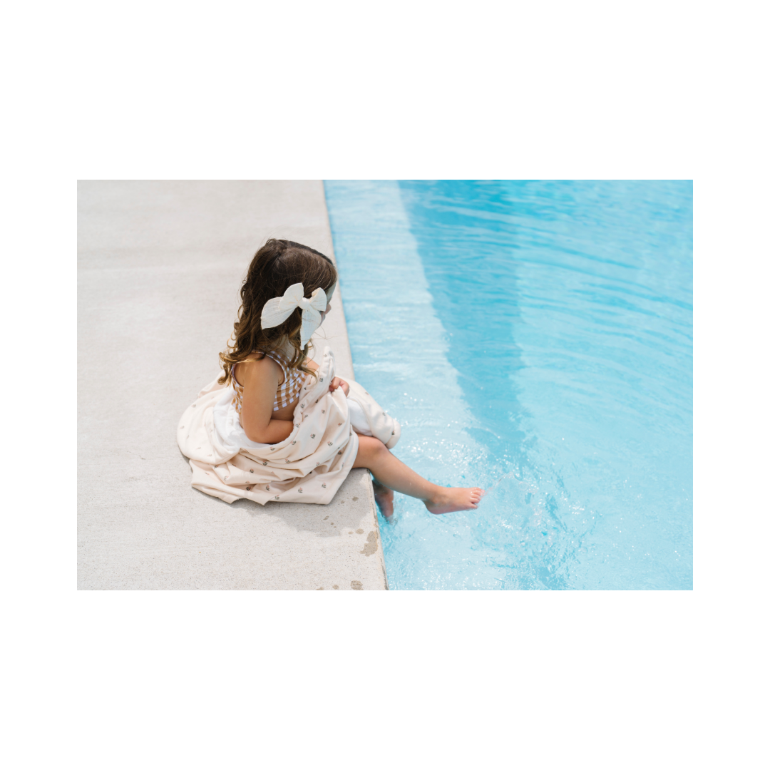 Tulip Hooded Towel