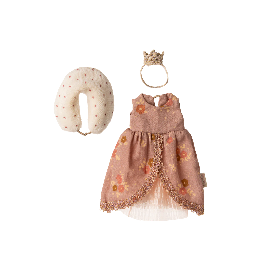 Queen dress, Mum mouse