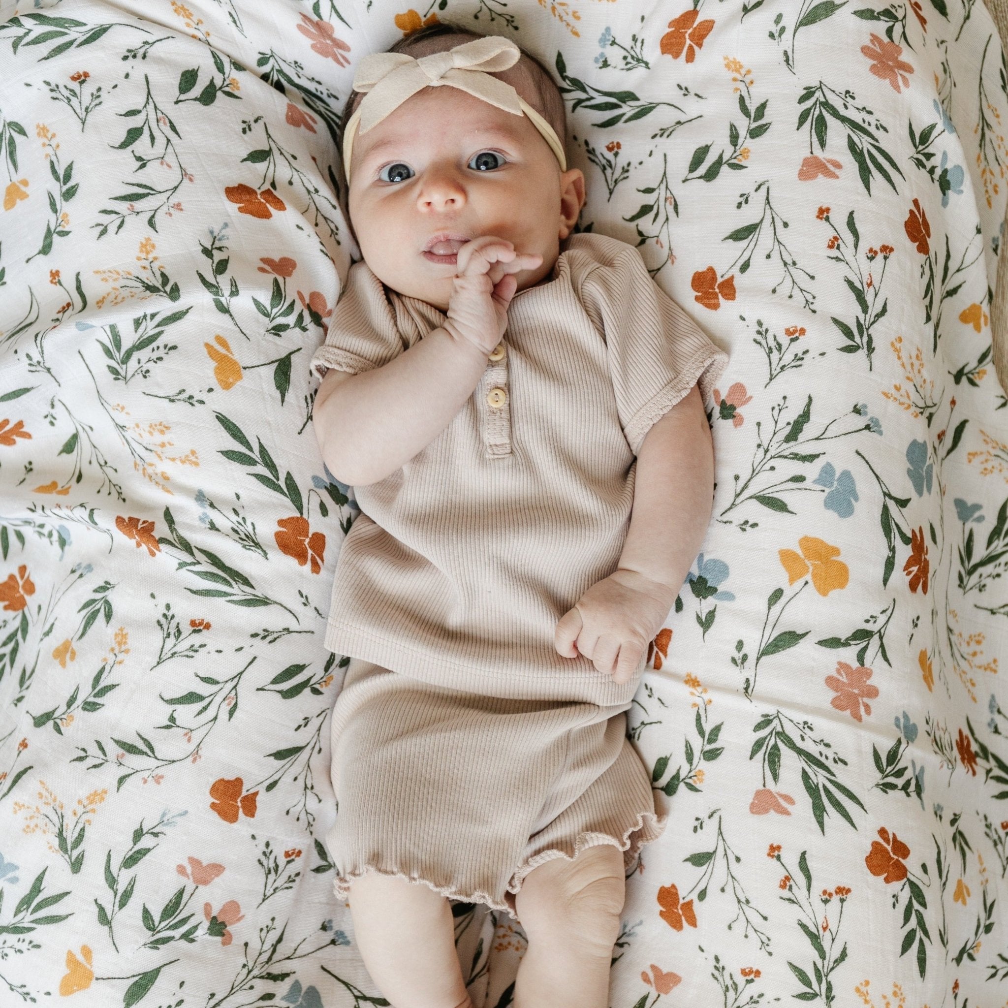 Bamboo Rayon Muslin Swaddles, Fleurs — gallery photo 4