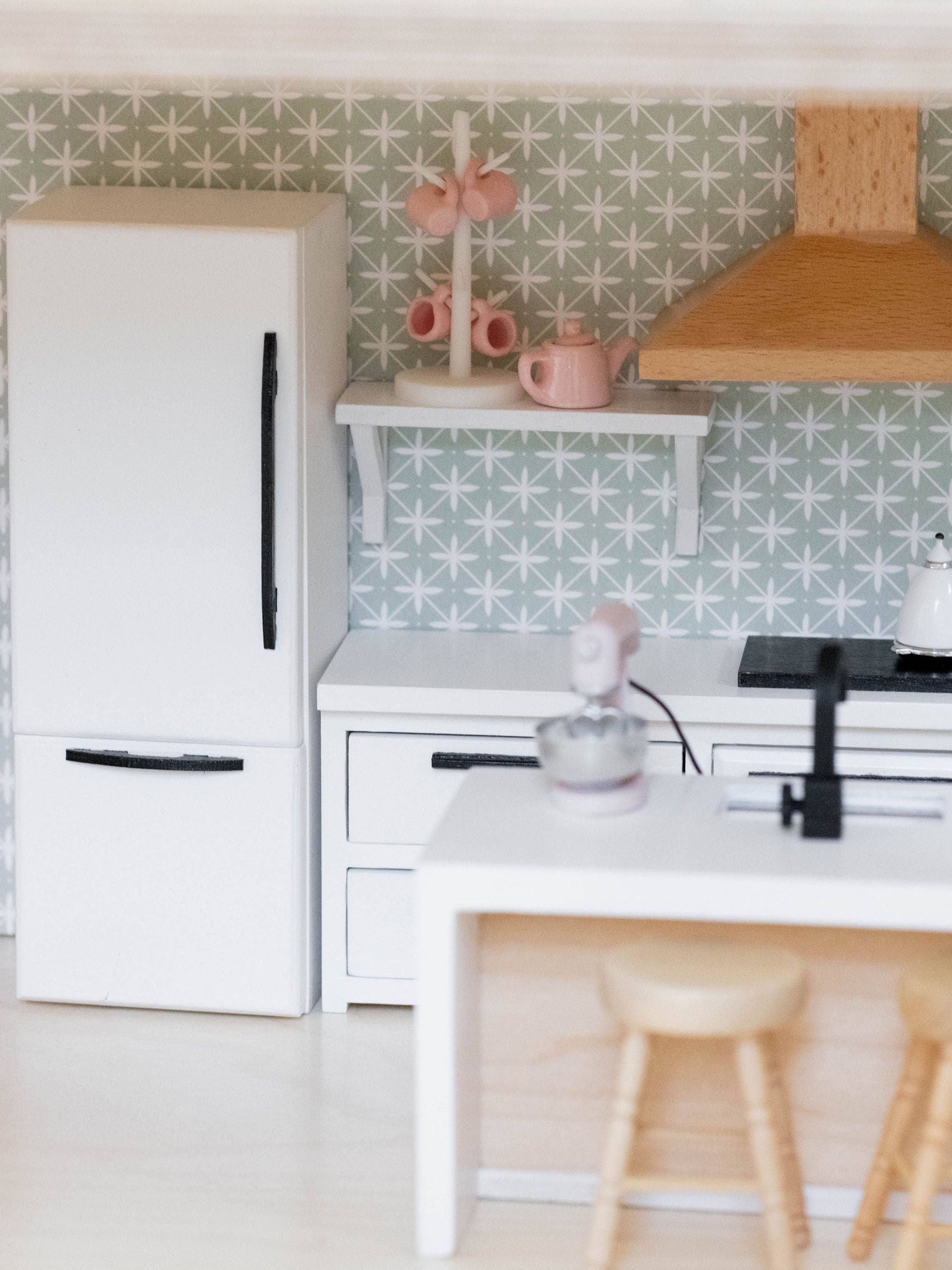Dollhouse Modern Kitchen Island + Sink | Natural Wood White